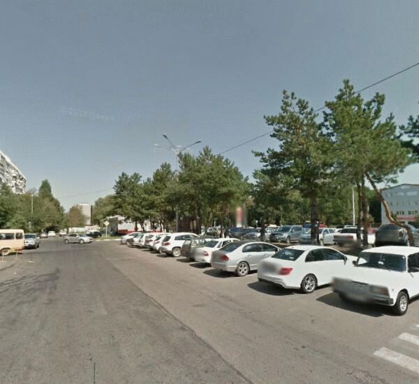 Банкомат ЮниКредита по адресу улица Доваторцев 61