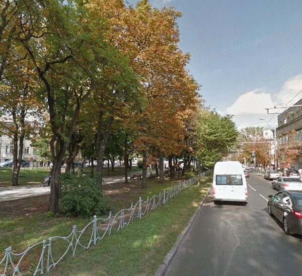 Банкомат Сбербанка России по адресу просп. Карла Маркса,  52