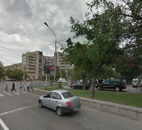 Банкомат Сбербанка России по адресу ул. Маршала Жукова,  27