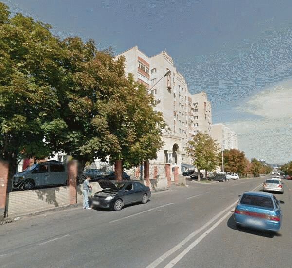 Банкомат Сбербанка России по адресу ул. Ленина,  104